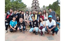 Viện Sư phạm Xã hội tổ chức đưa Lưu học sinh Lào đi thực tế ở tỉnh Quảng Bình và Thừa Thiên Huế